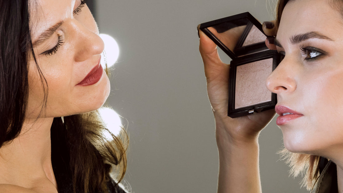 Pro Face Matte Pressed Powder: Flawless Finish for a Smooth, Shine-Free Look