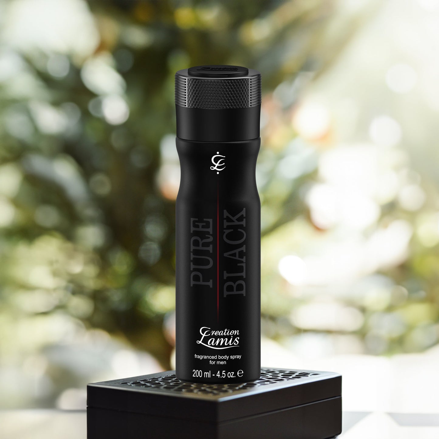 Pure Black Body Spray: Intense Freshness and Sophisticated Scent