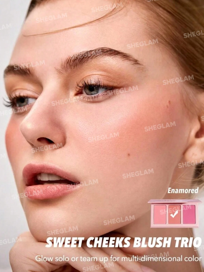 Sweet Cheeks Blush Trio-Enamored 18g